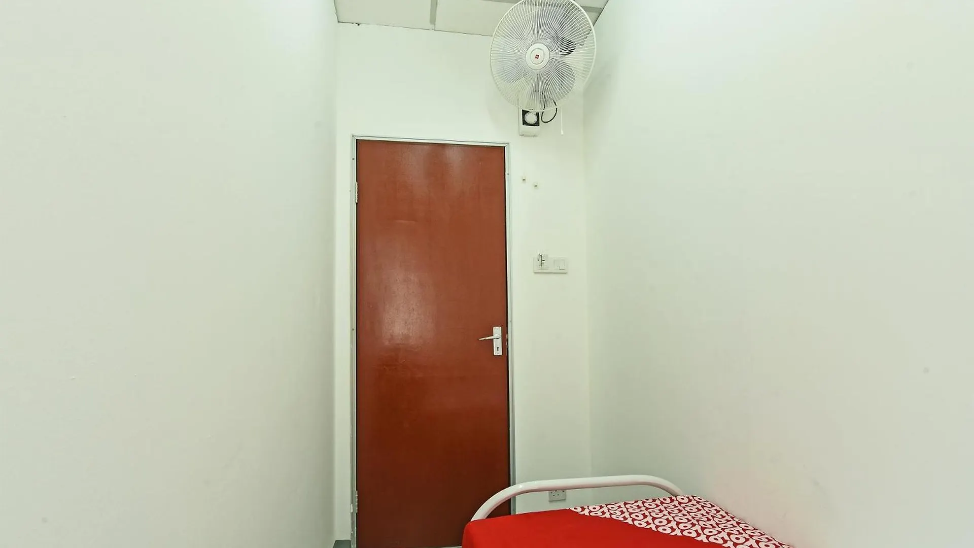吉隆坡 斯波特昂90500斯里南派地铁青年旅馆酒店 马来西亚